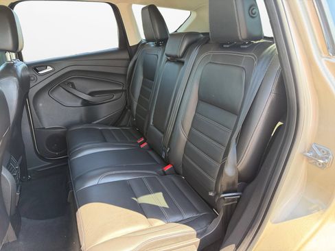 Used 2017 Ford Escape Titanium AWD/4WD image 15