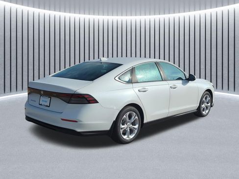 Used 2025 Honda Accord LX image 3