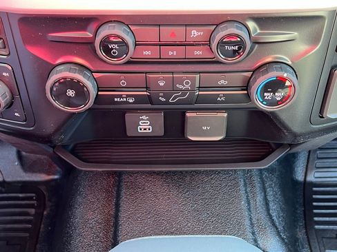 New 2026 Ford F350 XL w/ XL Chrome Package image 28