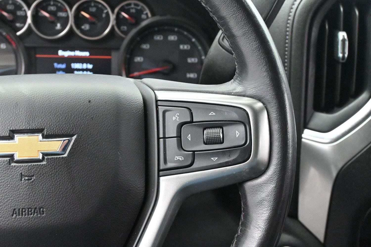 Used 2020 Chevrolet Silverado 1500 LT w/ All-Star Edition AWD/4WD image 19