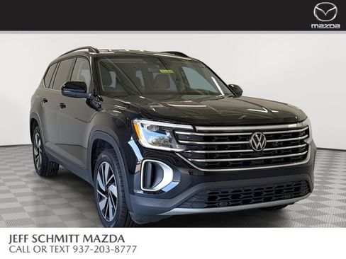 Used 2024 Volkswagen Atlas SE AWD/4WD image 1