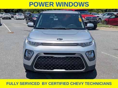 Used 2020 Kia Soul LX FWD image 12