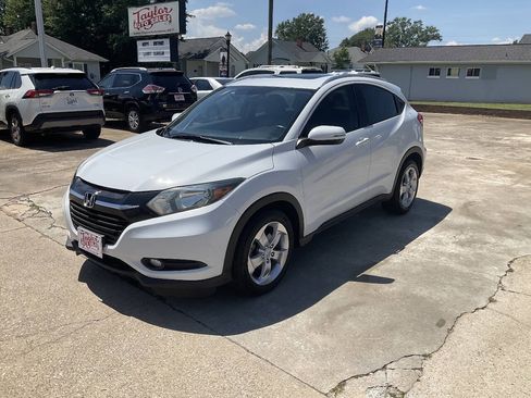 Used 2016 Honda HR-V EX-L image 7