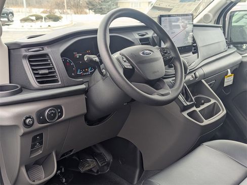 New 2025 Ford Transit 350 XL image 5