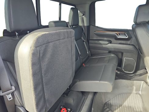 Used 2025 Chevrolet Silverado 1500 LT Trail Boss w/ LT Trail Boss Premium Package image 20