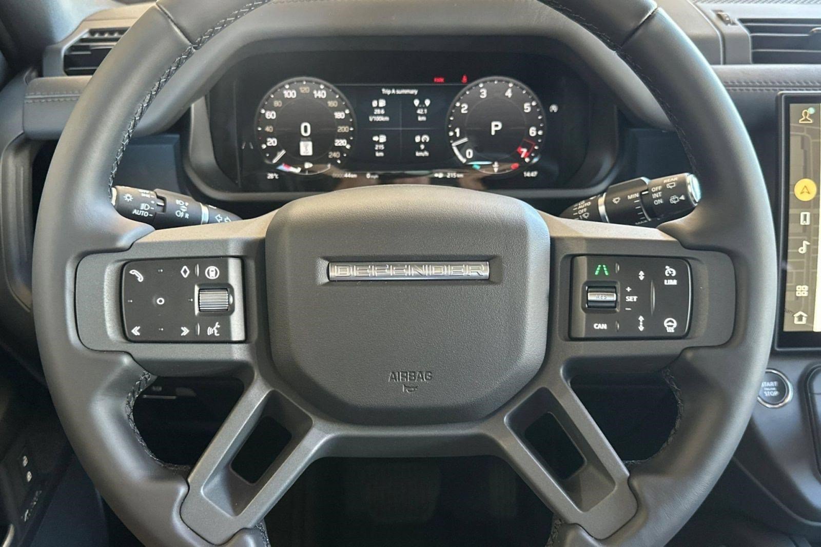 New 2026 Land Rover Defender 110 X-Dynamic SE AWD/4WD image 11