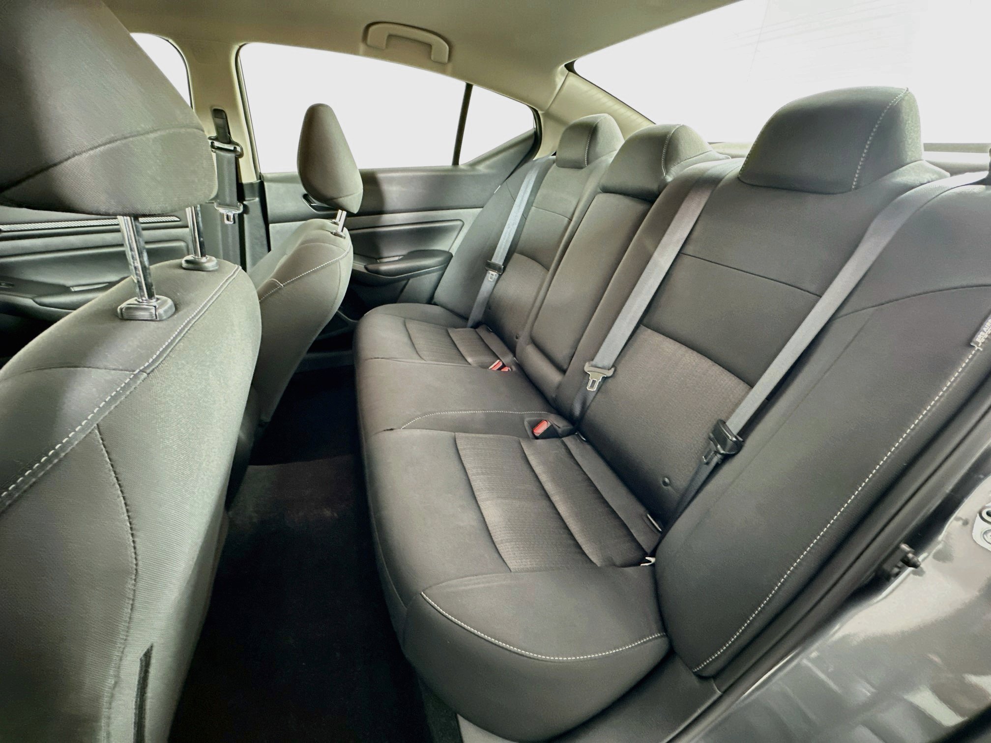 Used 2025 Nissan Altima 2.5 S FWD image 26