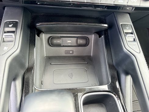 Used 2021 Kia Telluride SX w/ SX Prestige Package AWD/4WD image 30