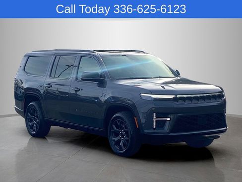New 2026 Jeep Grand Wagoneer L Limited w/ Premium Group II AWD/4WD image 5