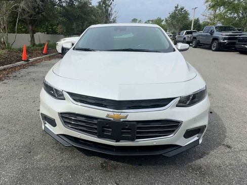 Certified 2017 Chevrolet Malibu Premier w/ Premier Sun and Wheel Package FWD image 3