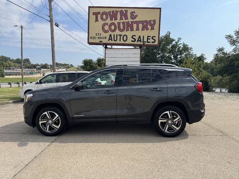 Used 2020 GMC Terrain SLT AWD/4WD image 4