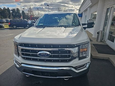 Used 2022 Ford F150 Lariat image 3