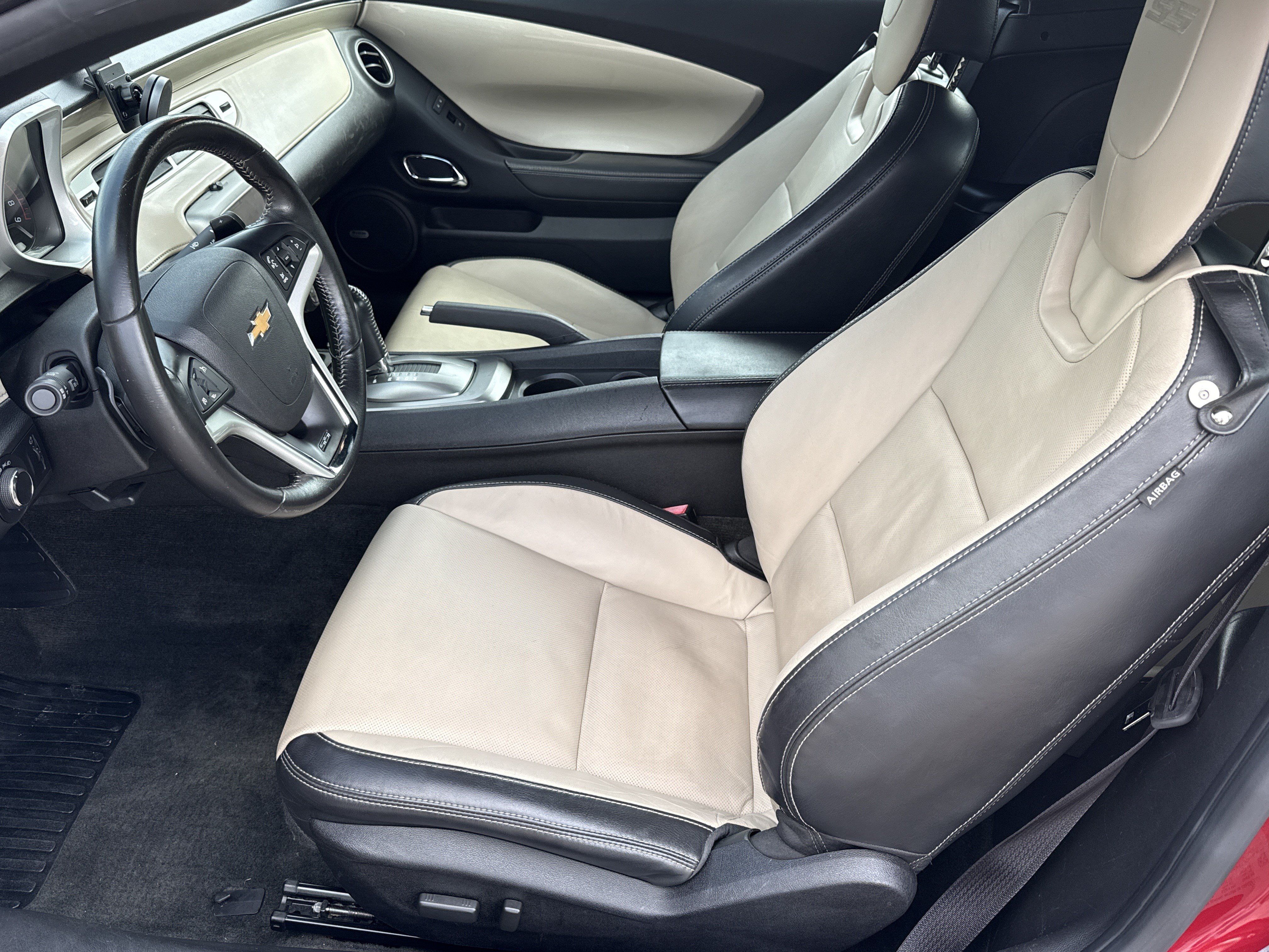 Used 2013 Chevrolet Camaro SS w/ RS Package RWD image 9