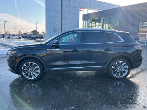 Used 2023 Lincoln Nautilus Reserve image 8