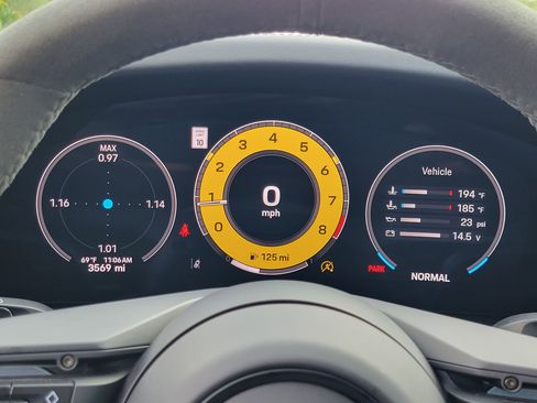 Used 2025 Porsche 911 Carrera T image 15