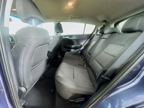 Used 2019 Kia Sportage LX image 18