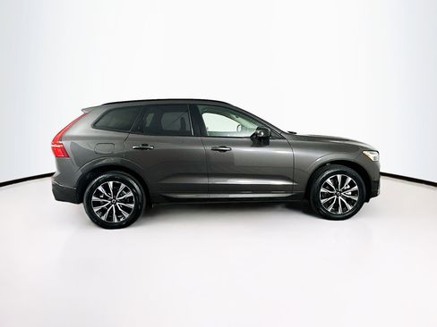 Used 2025 Volvo XC60 B5 Plus AWD/4WD image 10