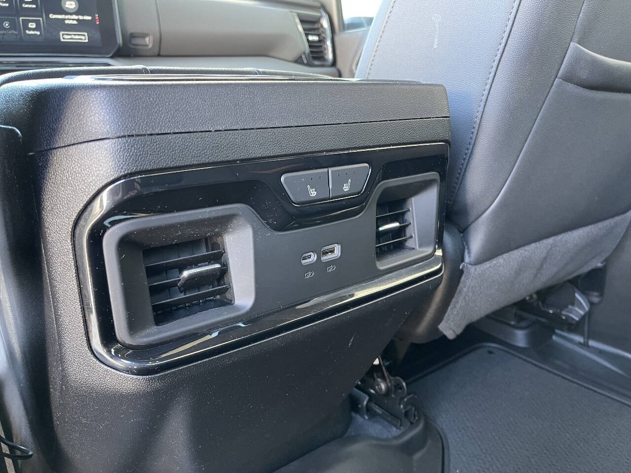 Used 2026 GMC Sierra 2500 AT4 AWD/4WD image 27