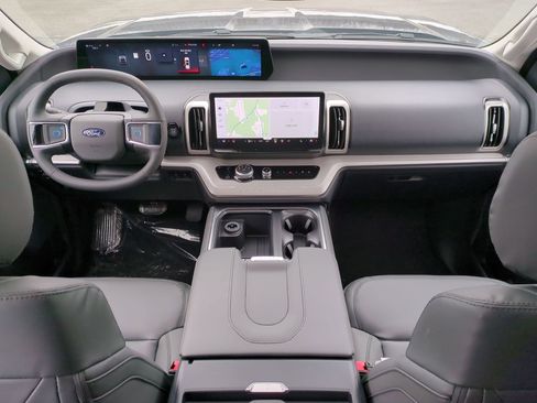 New 2026 Ford Expedition Max Active image 13