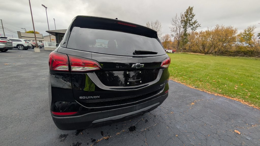 Used 2024 Chevrolet Equinox LT AWD/4WD image 25