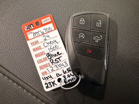 Used 2024 Chevrolet Silverado 1500 RST w/ Z71 Off-Road Package image 59