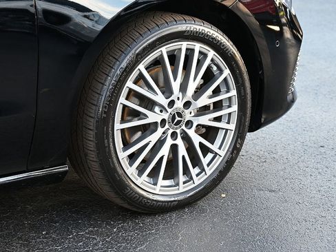 Certified 2025 Mercedes-Benz CLA 250 image 7