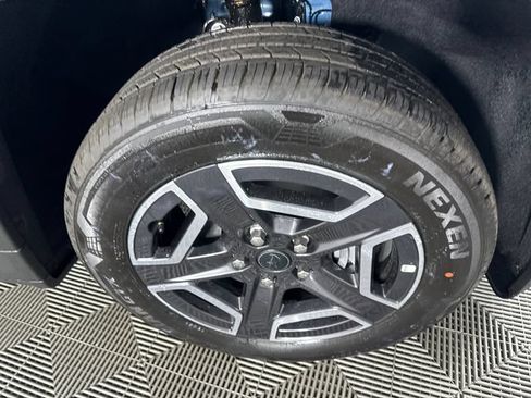 New 2026 Jeep Cherokee Limited AWD/4WD image 13