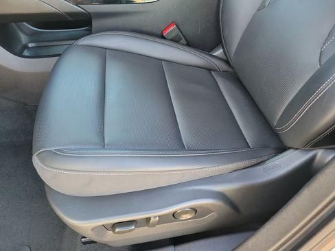 Used 2024 Buick Envision Preferred AWD/4WD image 10