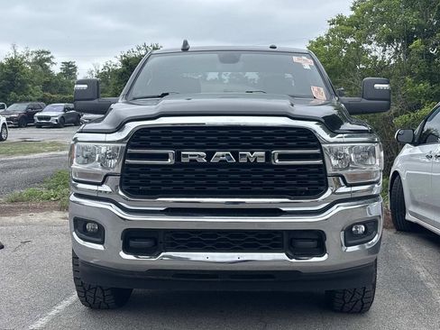 Used 2024 RAM 2500 Big Horn AWD/4WD image 2