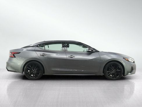 Used 2023 Nissan Maxima SL FWD image 6