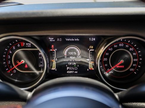 Used 2020 Jeep Gladiator Mojave w/ LED Lighting Group AWD/4WD image 28