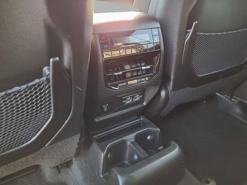 Certified 2023 Jeep Grand Cherokee L Laredo image 24