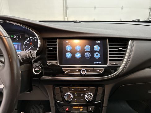 Used 2019 Buick Encore Preferred AWD/4WD image 27