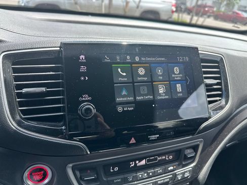 Used 2022 Honda Pilot Sport image 15