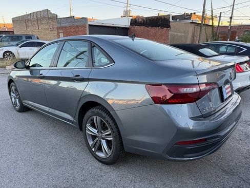 Used 2024 Volkswagen Jetta SE image 14