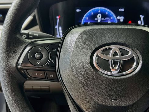 Used 2026 Toyota Corolla LE FWD image 18