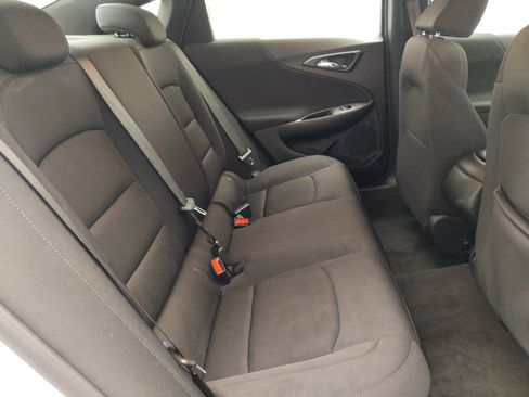 Used 2023 Chevrolet Malibu LS FWD image 19