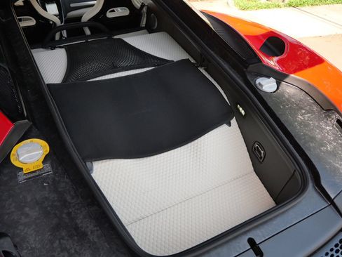 Used 2023 McLaren GT RWD image 23
