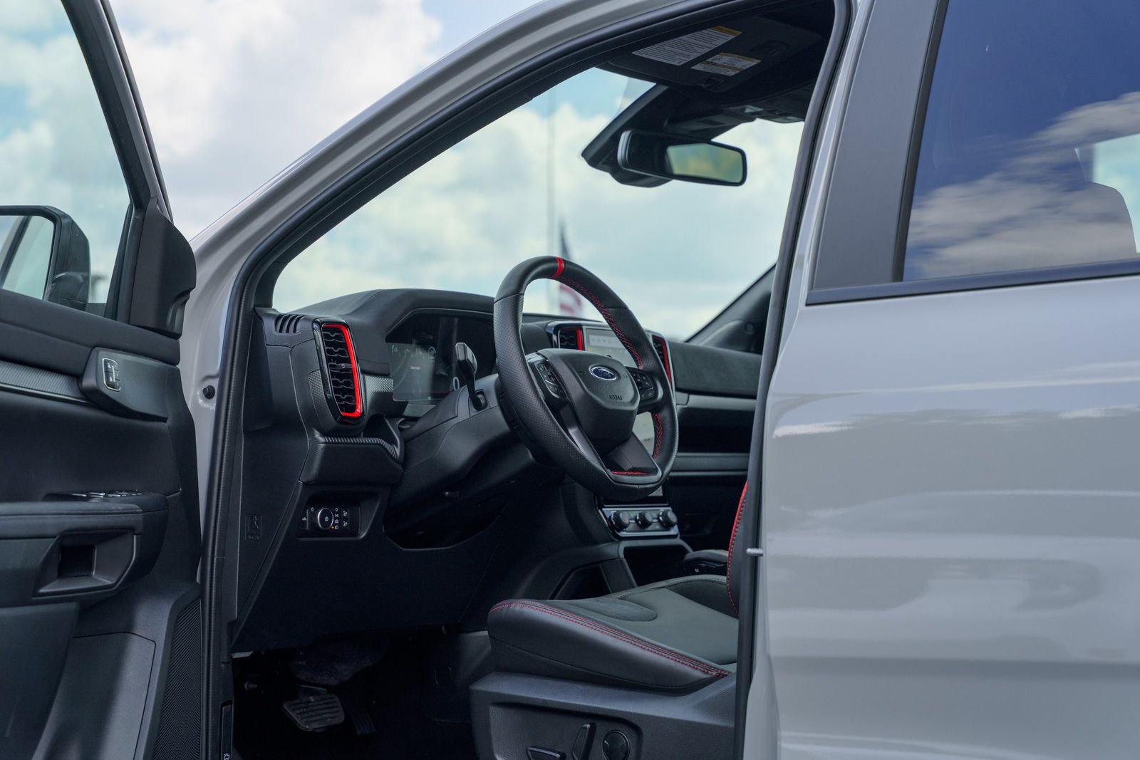 New 2026 Ford Ranger Raptor AWD/4WD image 21