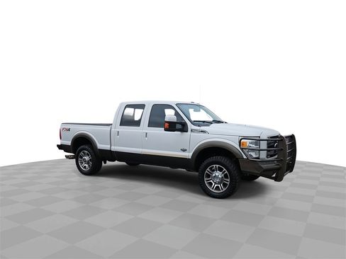 Used 2016 Ford F250 King Ranch w/ FX4 Off-Road Package image 2