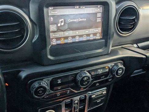 Used 2020 Jeep Gladiator Sport w/ Quick Order Package 24S image 14