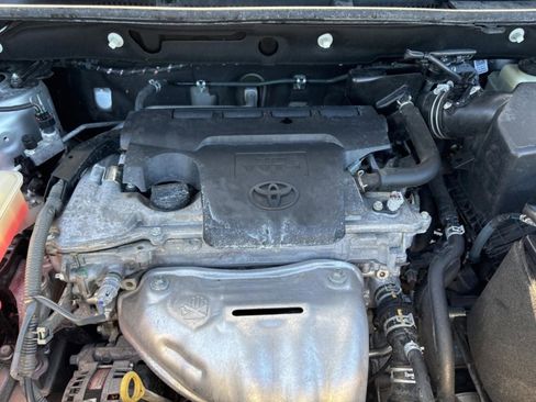 Used 2014 Toyota RAV4 XLE image 43