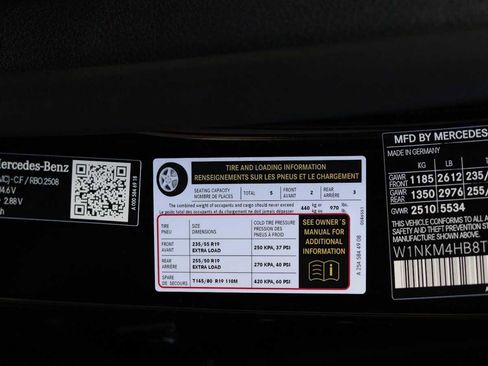 Used 2026 Mercedes-Benz GLC 300 4MATIC image 33