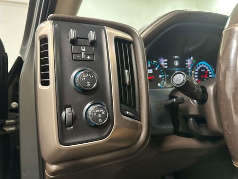 Used 2018 GMC Sierra 1500 Denali w/ Denali Ultimate Package image 70