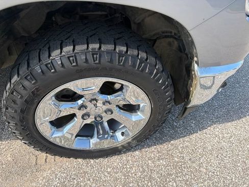 Used 2020 RAM 1500 Big Horn AWD/4WD image 8