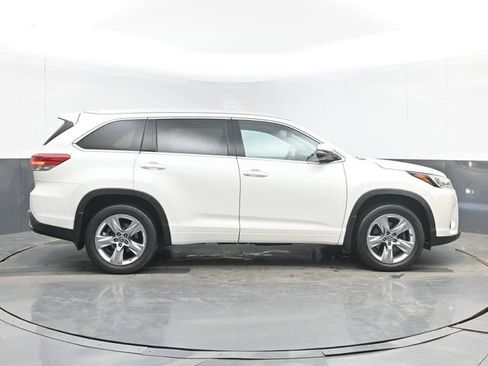 Used 2019 Toyota Highlander Limited AWD/4WD image 15