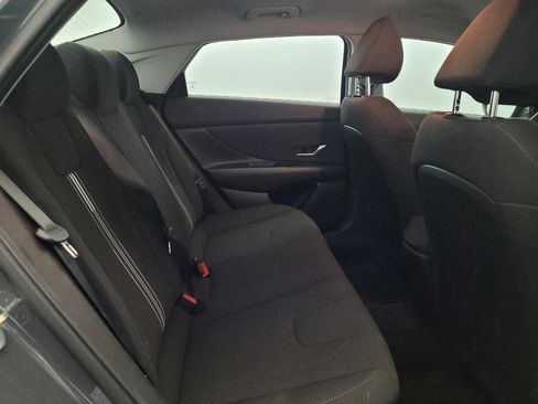 Used 2023 Hyundai Elantra SEL w/ Convenience Package FWD image 19