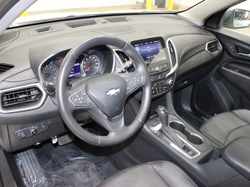 Used 2021 Chevrolet Equinox Premier image 30