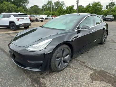Used 2019 Tesla Model 3 Long Range RWD image 4