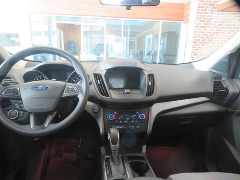 Used 2019 Ford Escape SE AWD/4WD image 48